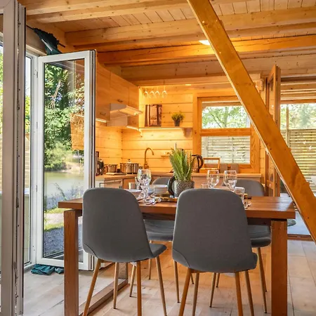 Magic New Cozy Tiny House At Private Lake Rehenice Exterior photo